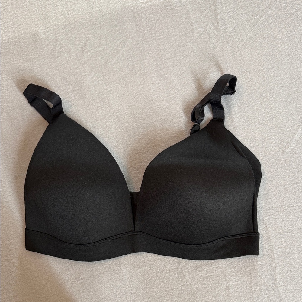 Auden Lightly Lined Wireless Bra Classic Black Size 38DD